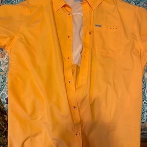 Men’s Columbia PFG button down shirt. 2xl. Worn only once